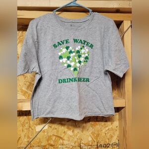 Miken Flow Save Water Drink Beer NWOT NEW Women's Crop Tshirt Size‎ Large